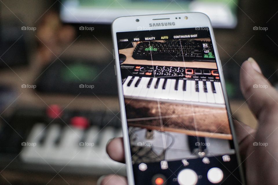 music creator with smartphone activities