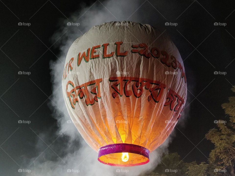 sky lantern