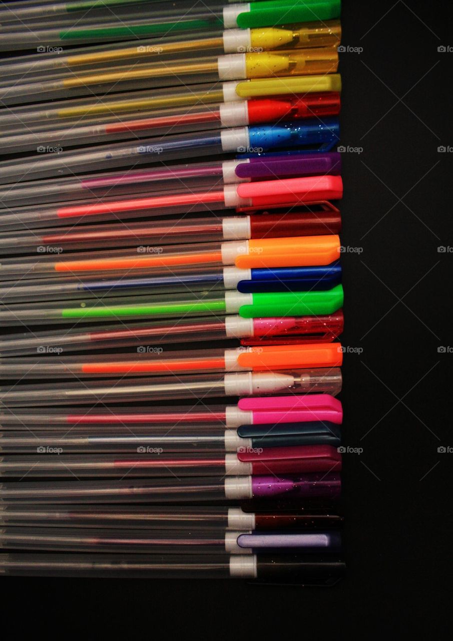 Multicolored pens