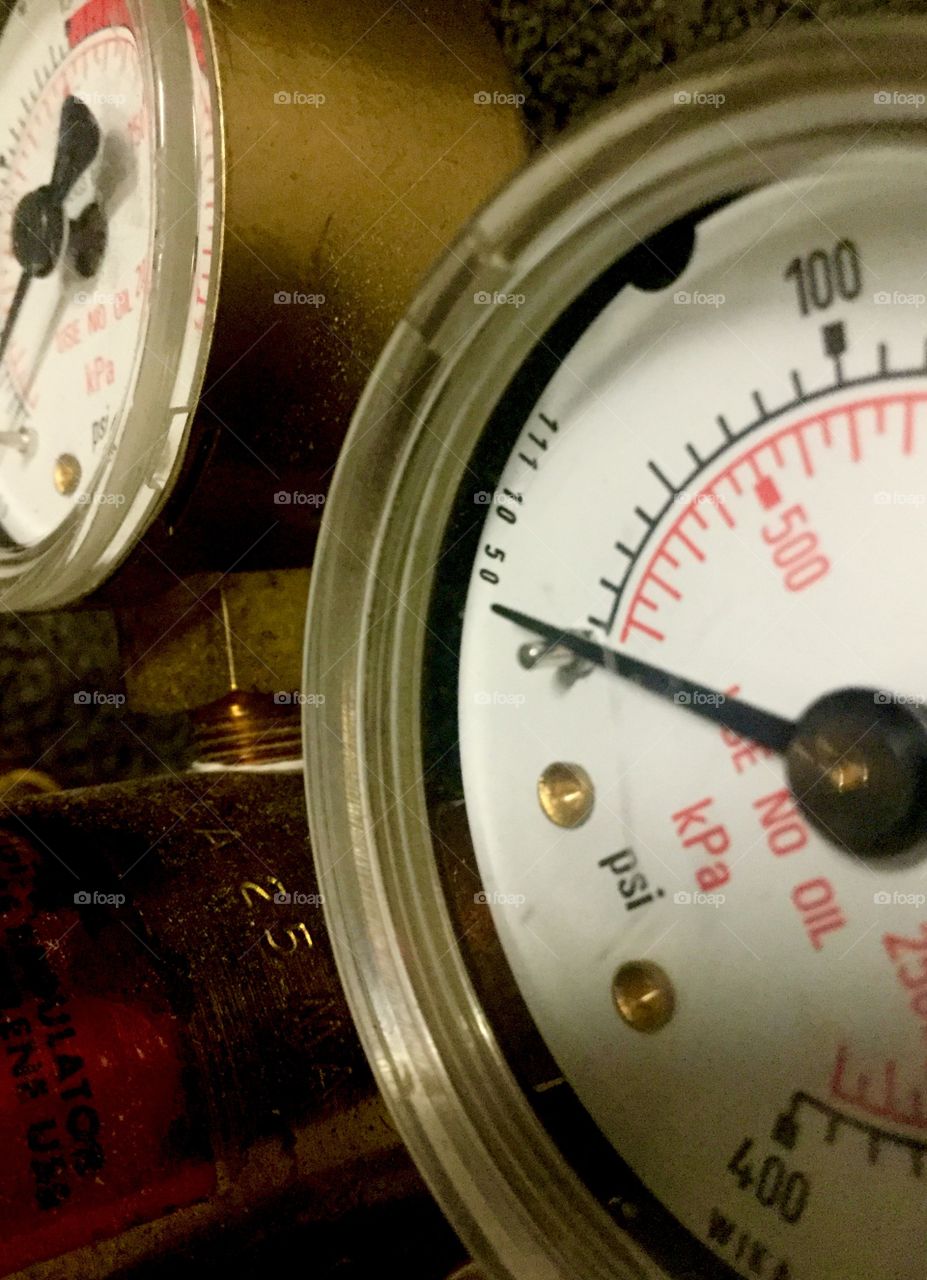 Pressure Gauges 