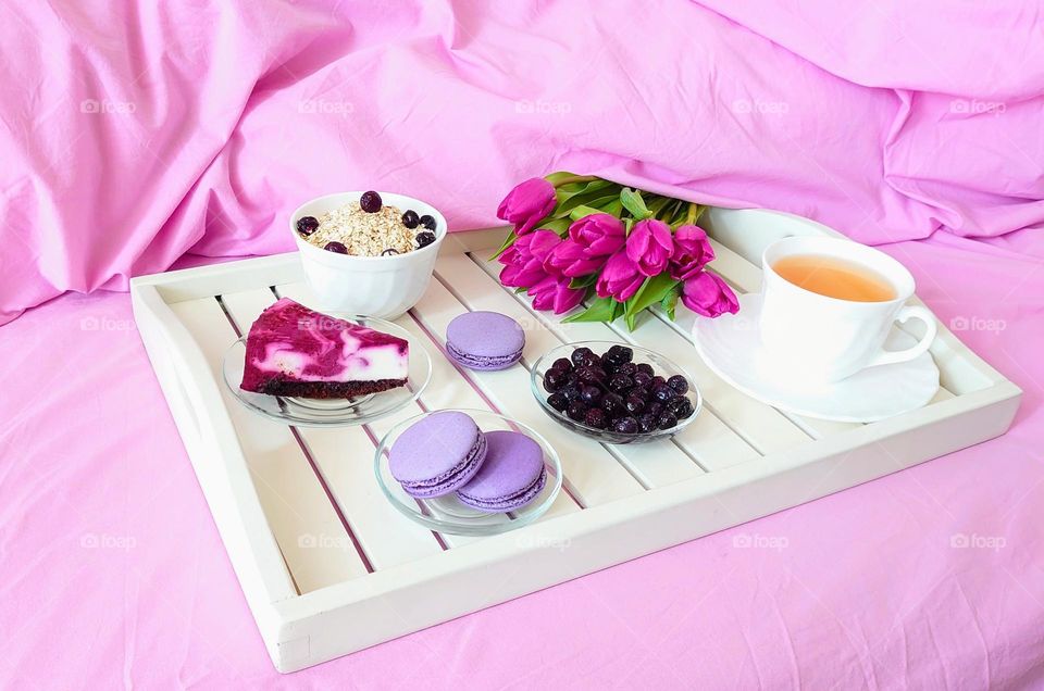 Morning time 💕 Breakfast on the bed 💕 Barbie style 💕