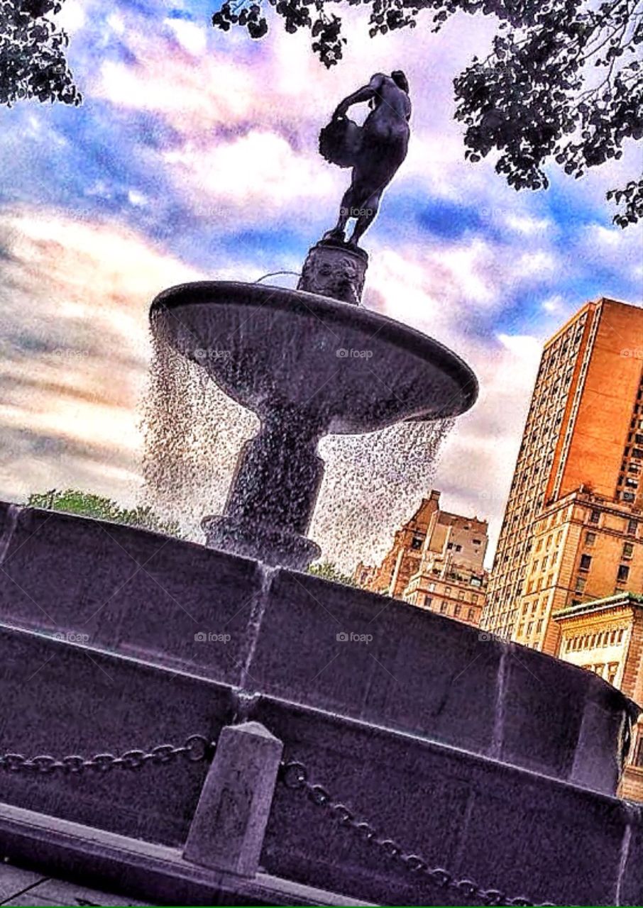 Another found photo of mine. Pulitzer Fountain, NYC 