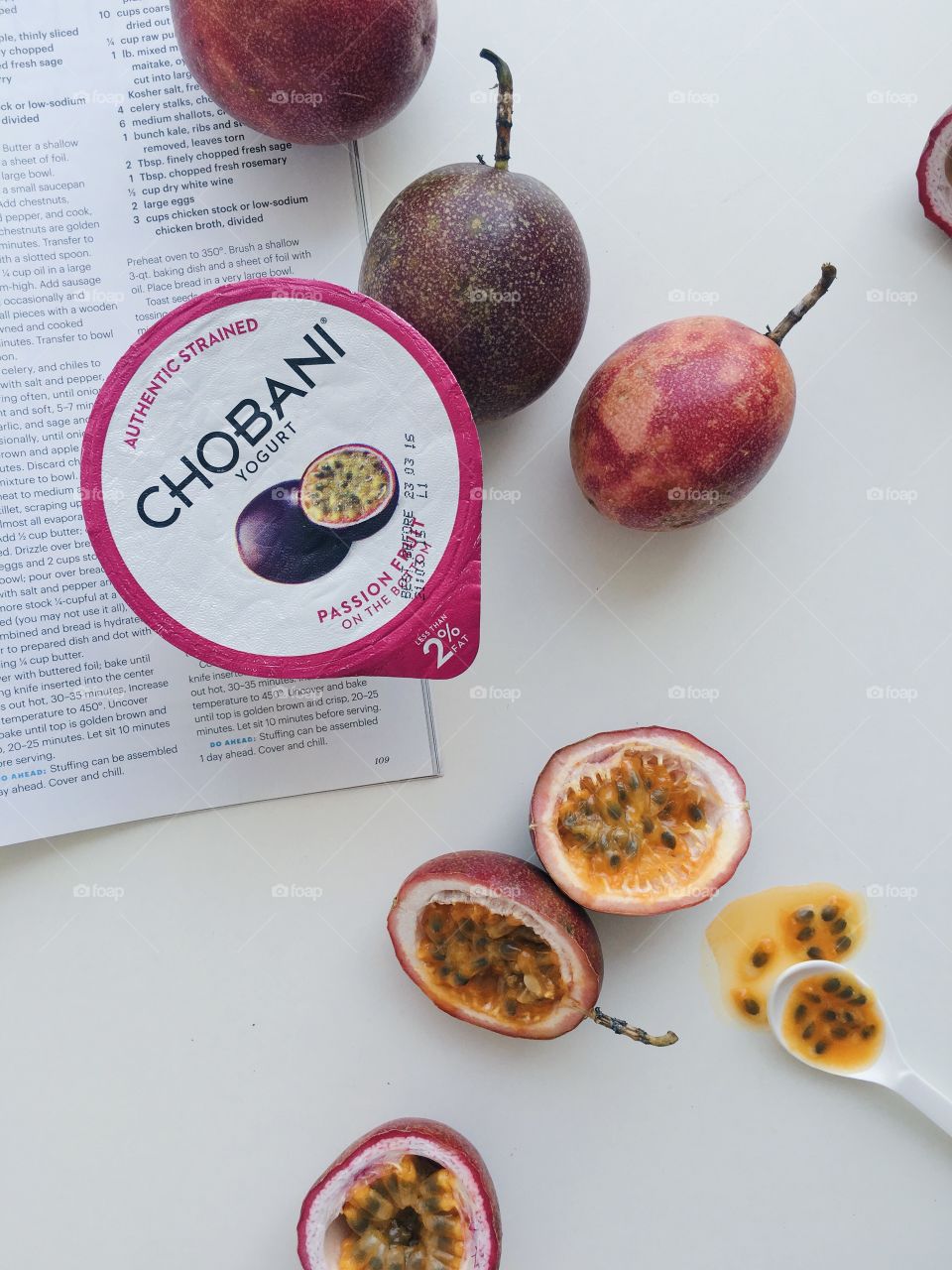 CHOBANI Flat Lays : Chobani Passion Fruit 