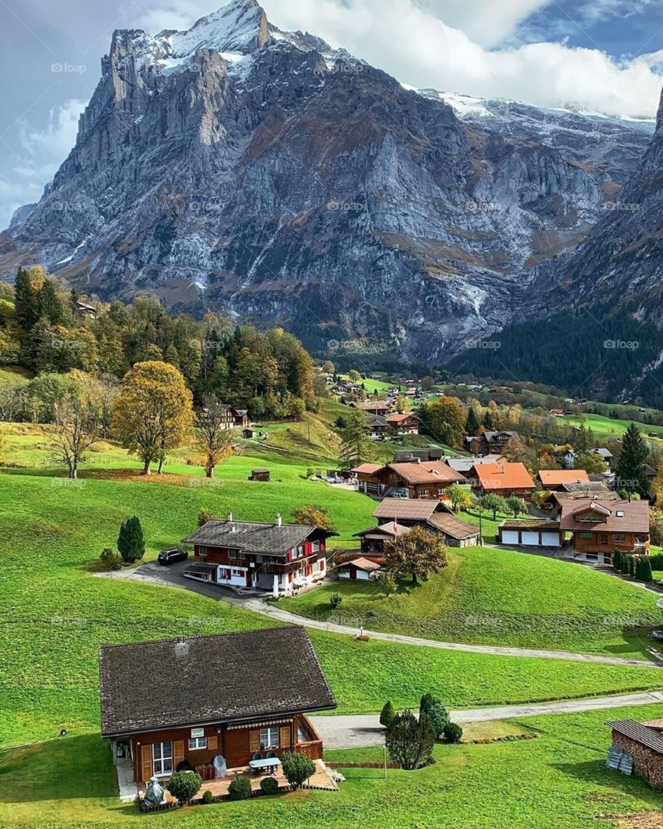 natural houses mountain