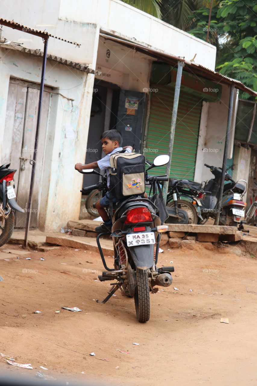 Vehicle, People, Road, Transportation System, Calamity