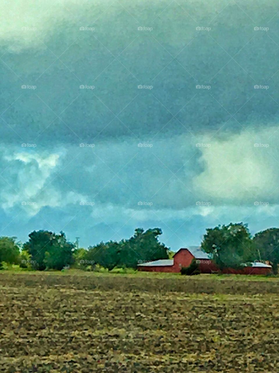 Big red barn 