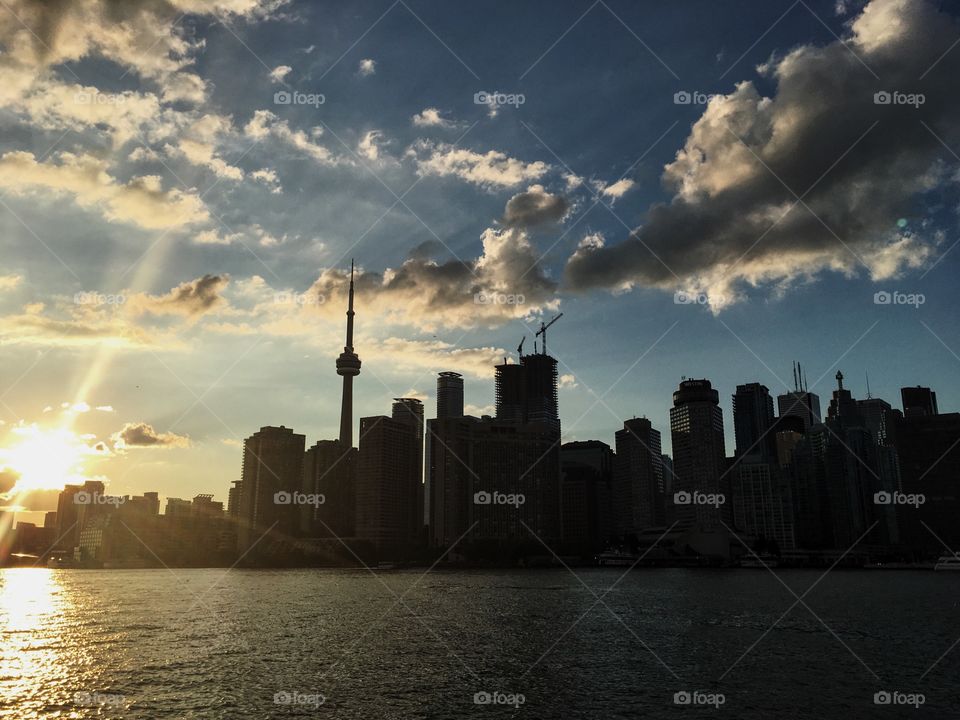 Sunset over skyline's Toronto. Amazing trip, amazing people and the best views ever. 