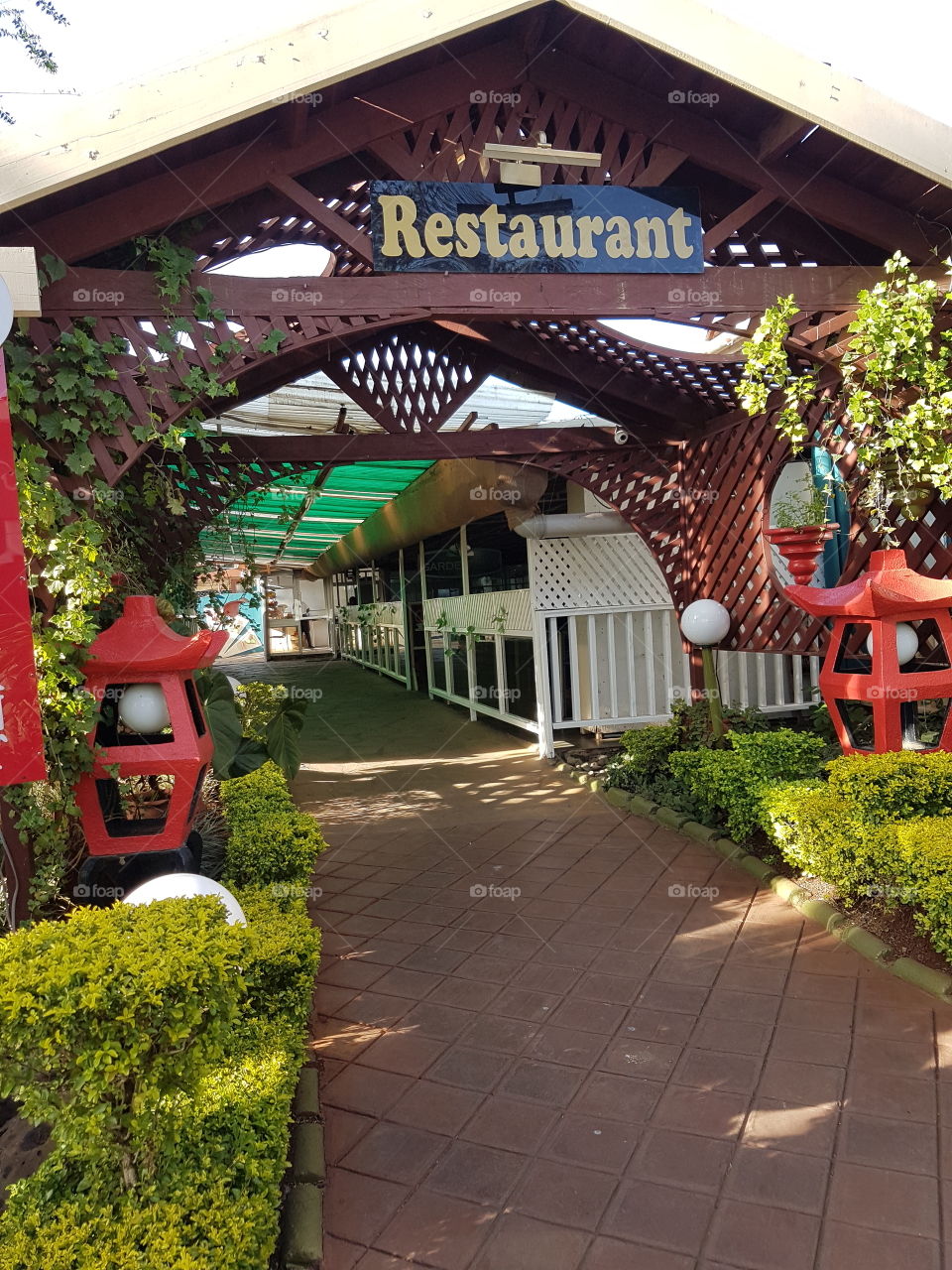 An entrance to restaurant