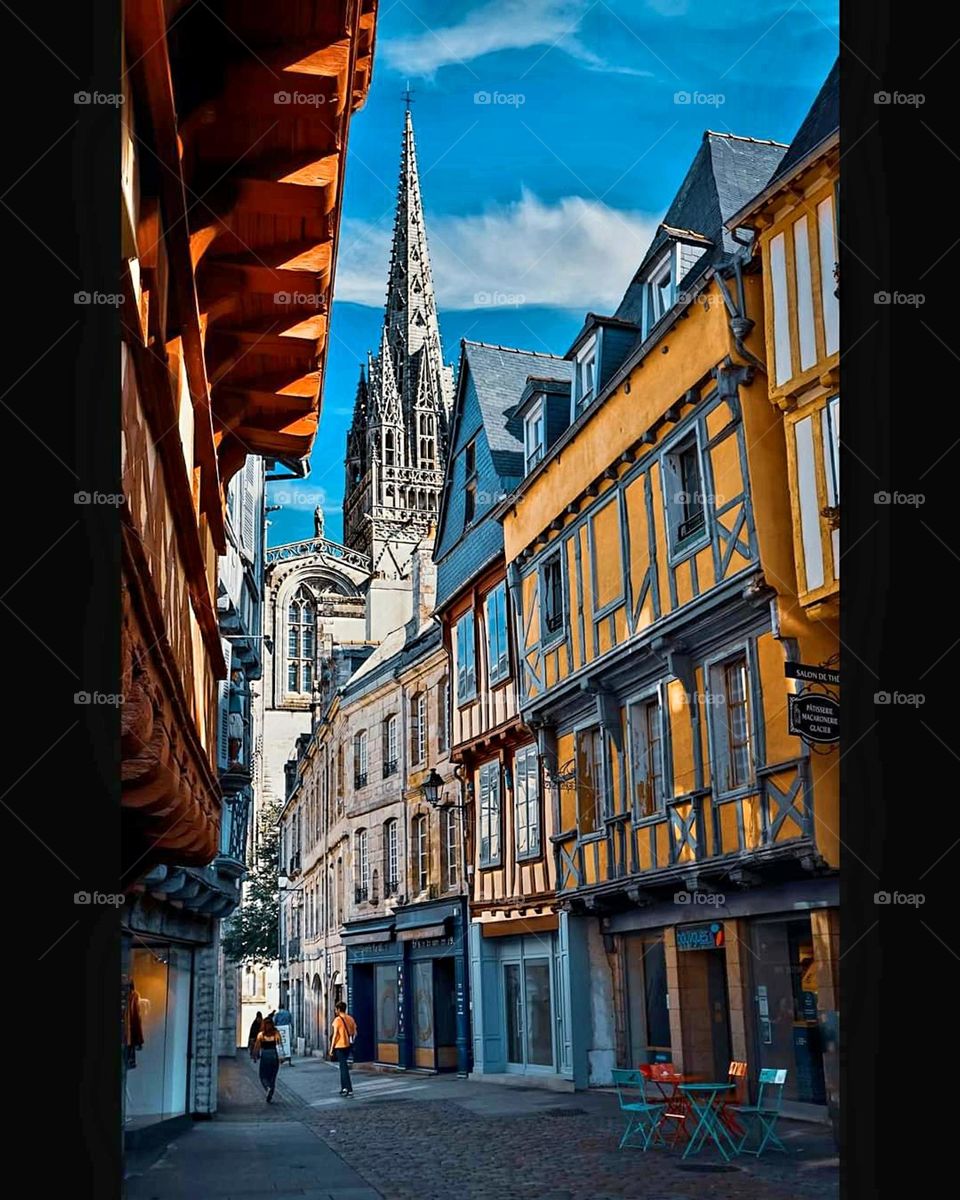 View on the cathedrale Saint-Corentin and half-timbered houses from Kéréon street in Quimper