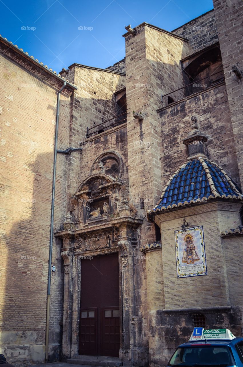 Puerta Norte de la Real Parroquia de los Santos Juanes (Valencia - Spain)