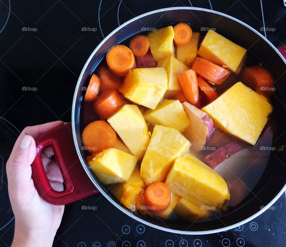 Cooking autumn vegetables 