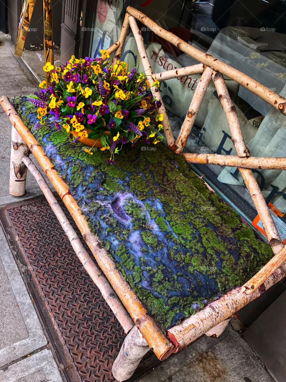 Bench 