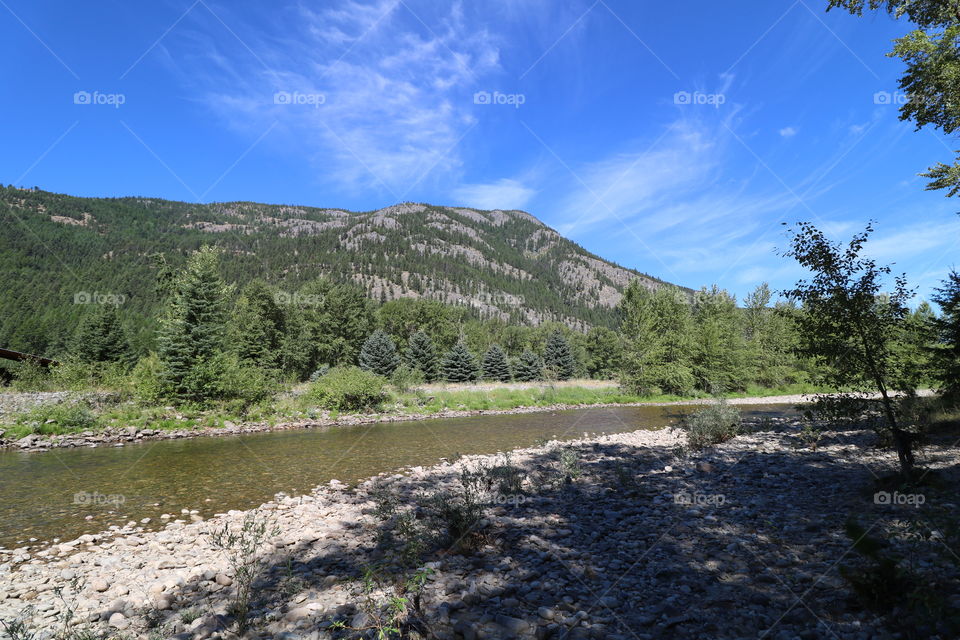 Clear sky and Kettle River