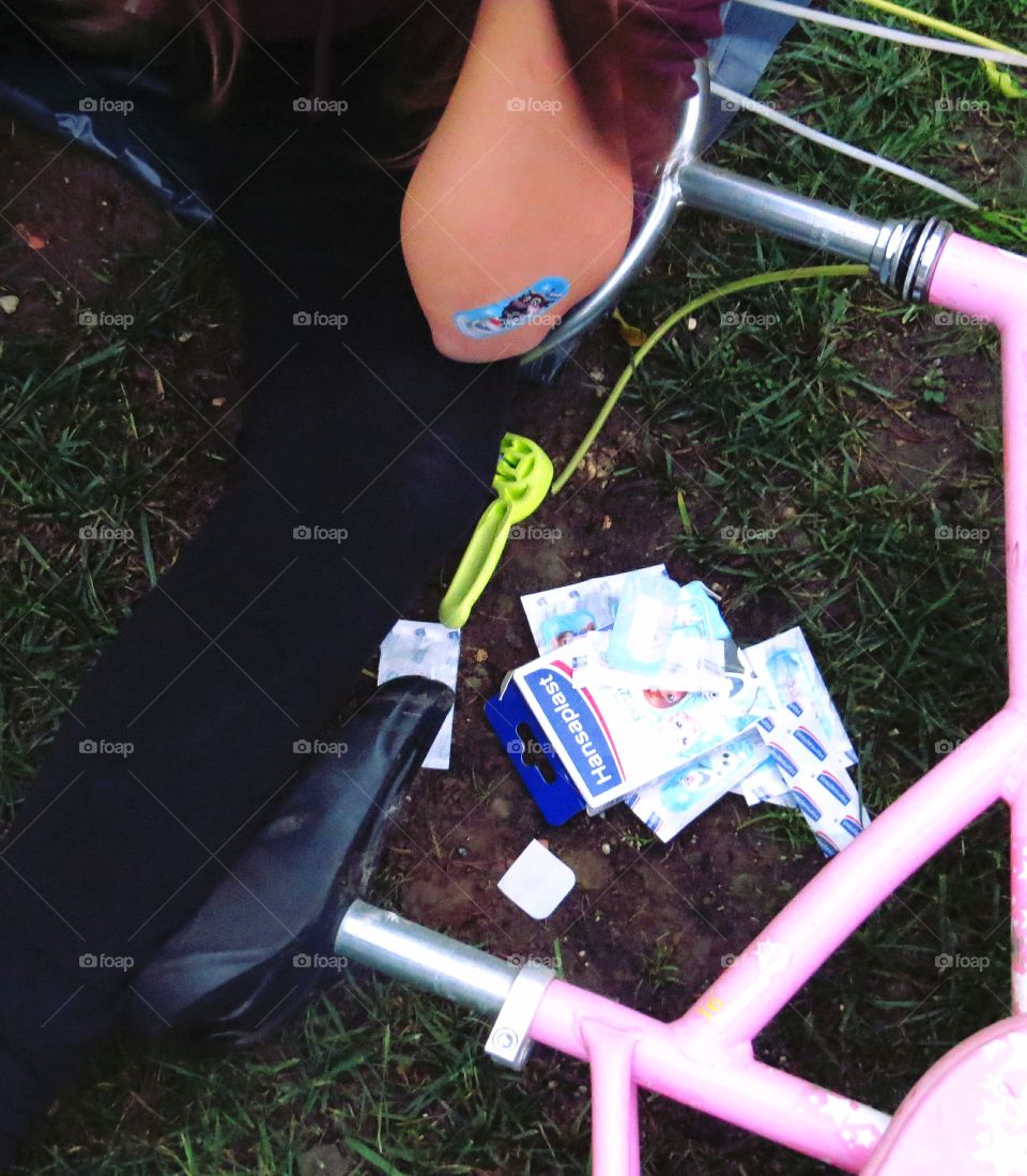 Time for the new Hansaplast Plaster Boxes