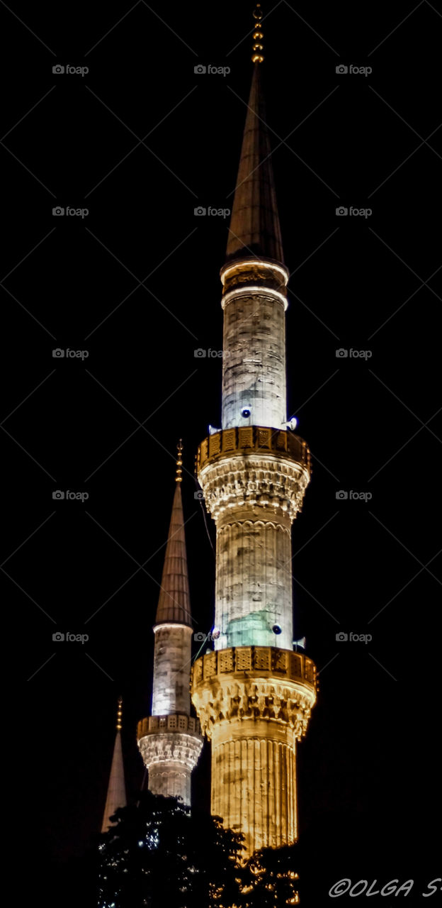 Minarets of Sultanahmet Mosque, Istanbul Turkey