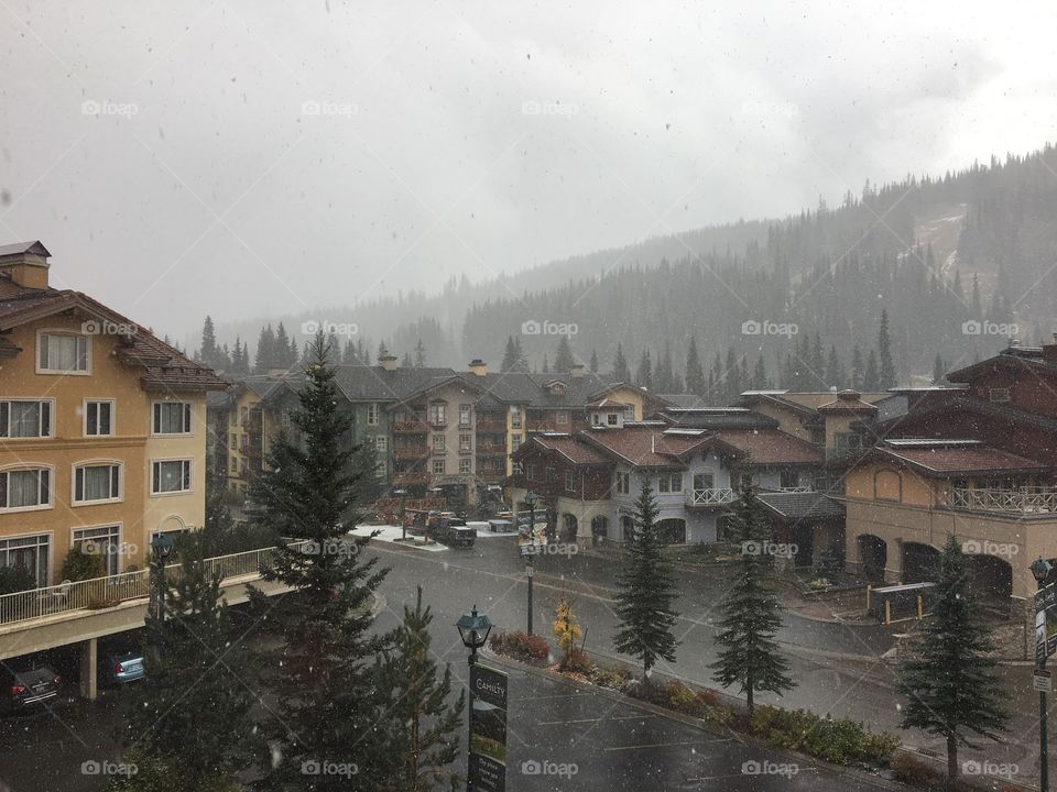 Snowing at sunpeaks resort 