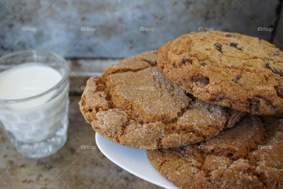 Milk and cookies 