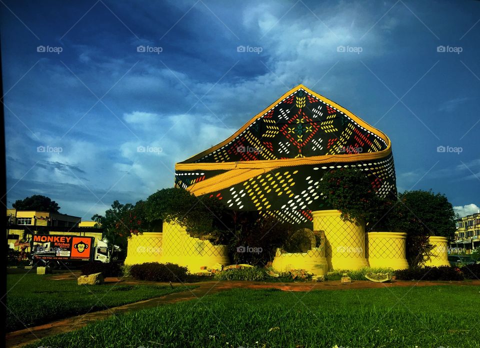 A traditional hat as a landmark at the roundabout 