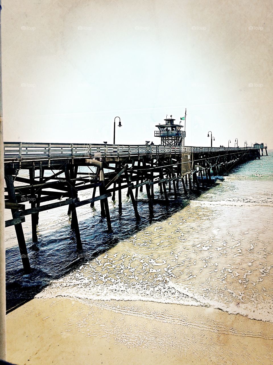 San Clemente Pier. View of San Clemente Pier in Southern California.