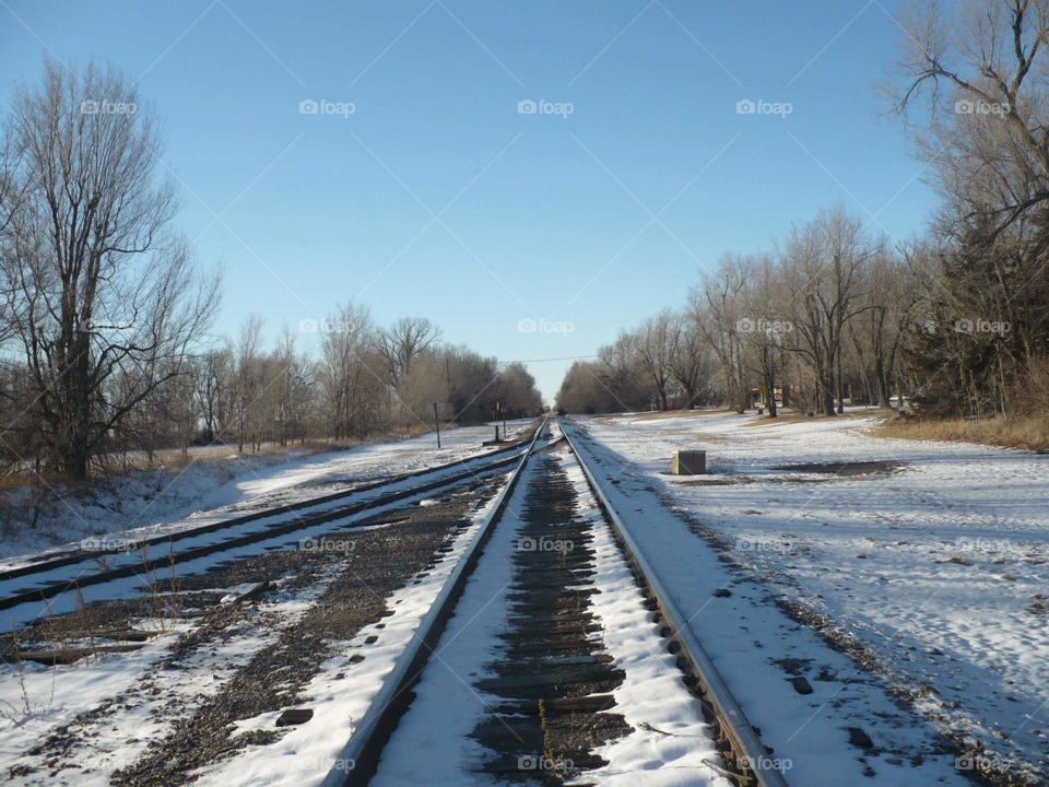 Tracks going into the Distance
