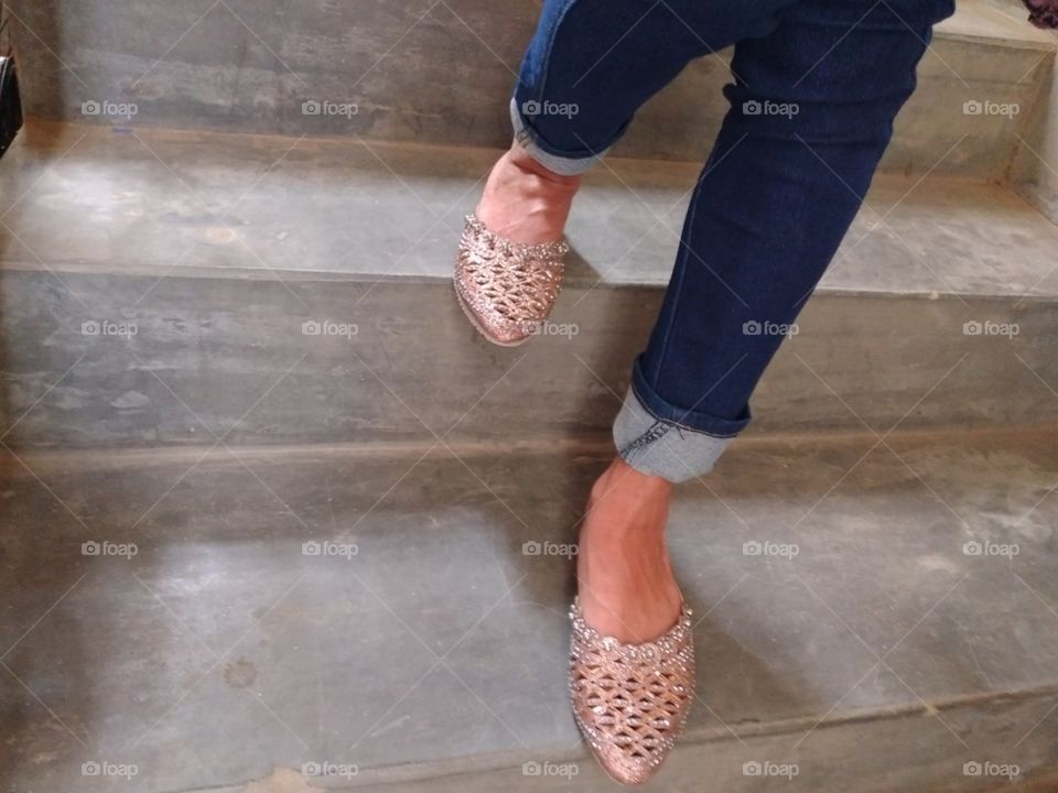 At home with lsotoner