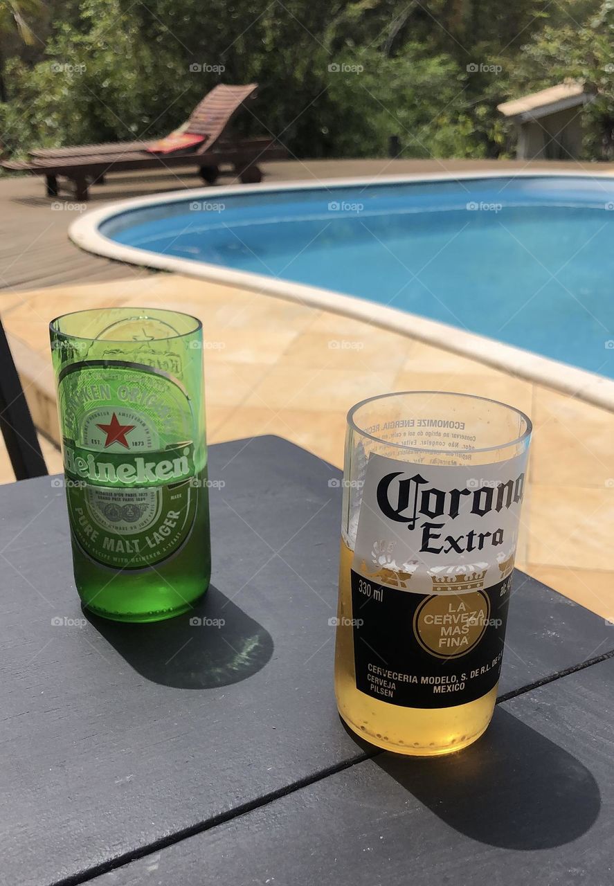 Heineken/ Corona. Qual a sua favorita?