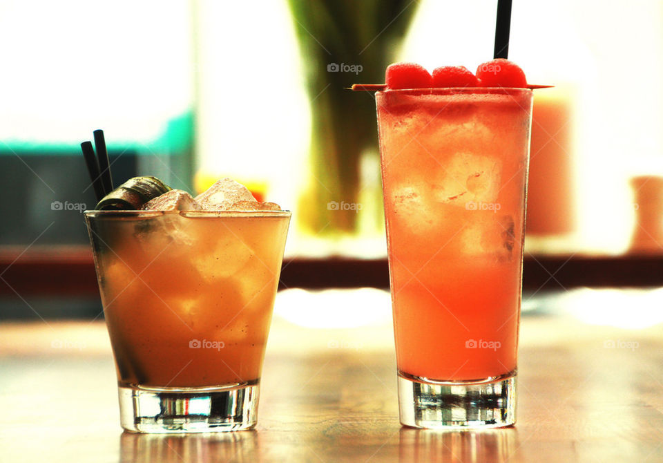 Pair of summerdrinks