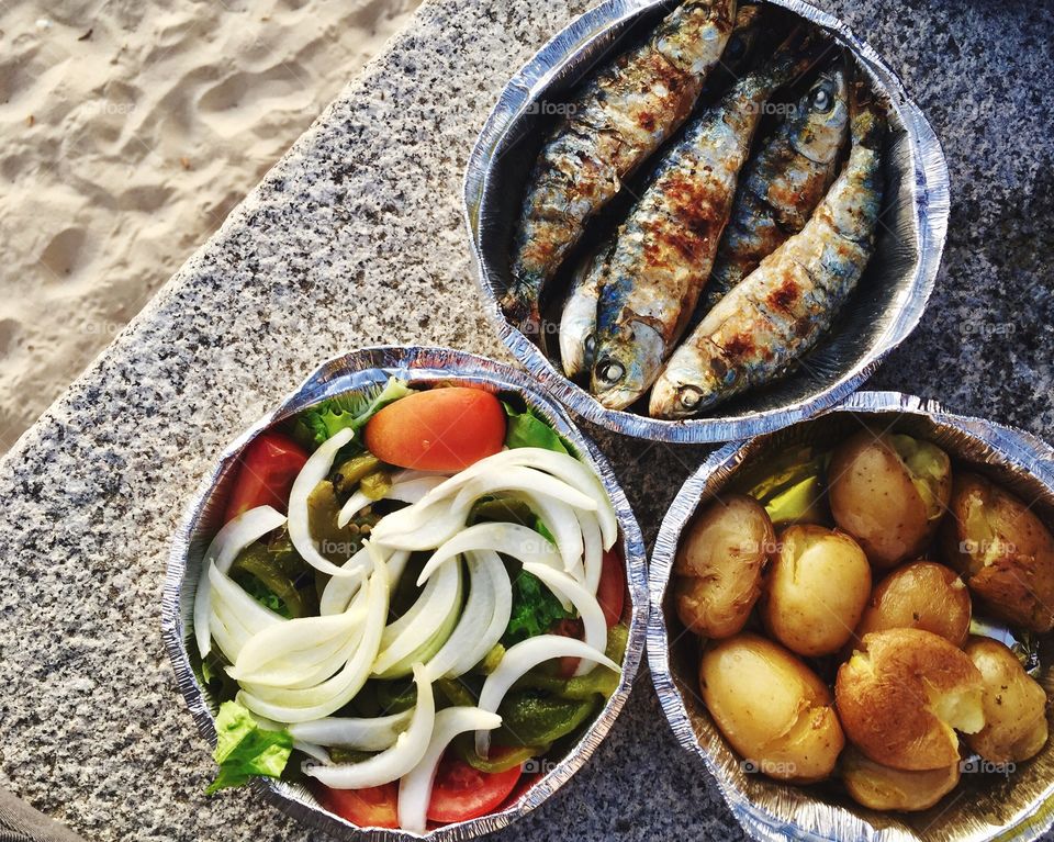 Picnic on the beach 