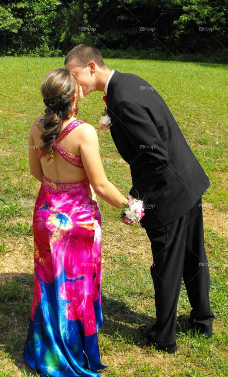 first prom date. cute couple on very first prom date