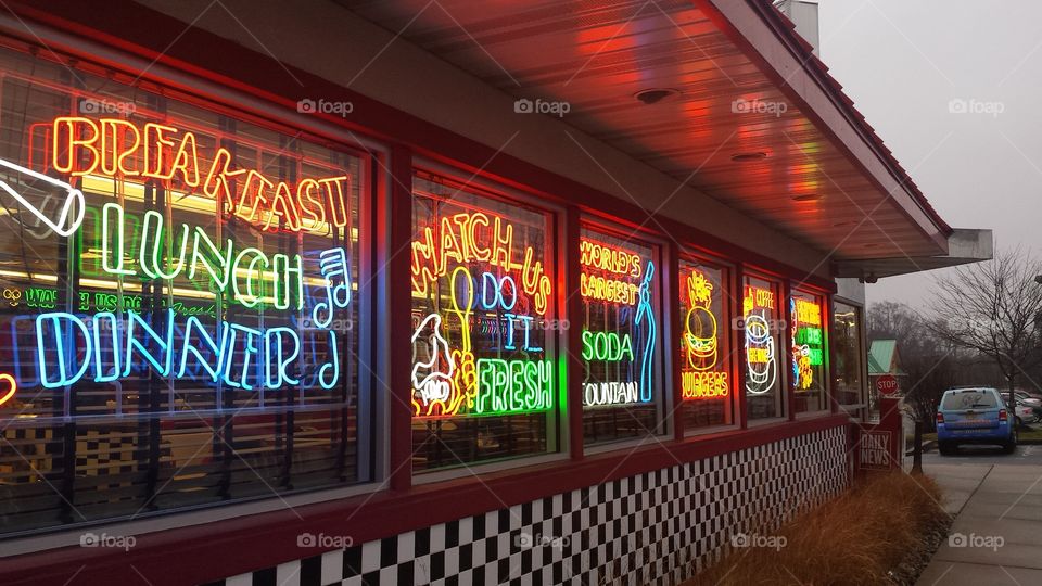 Neon Diner
