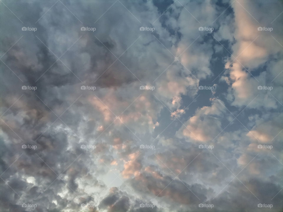 Sunrise Park De Gaulle'a