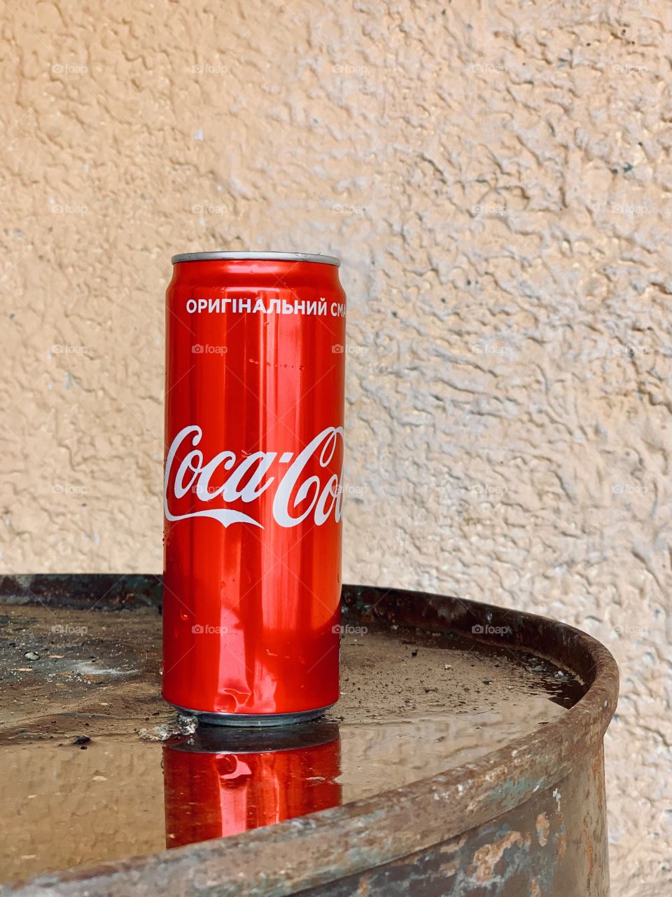 Coca-Cola red 