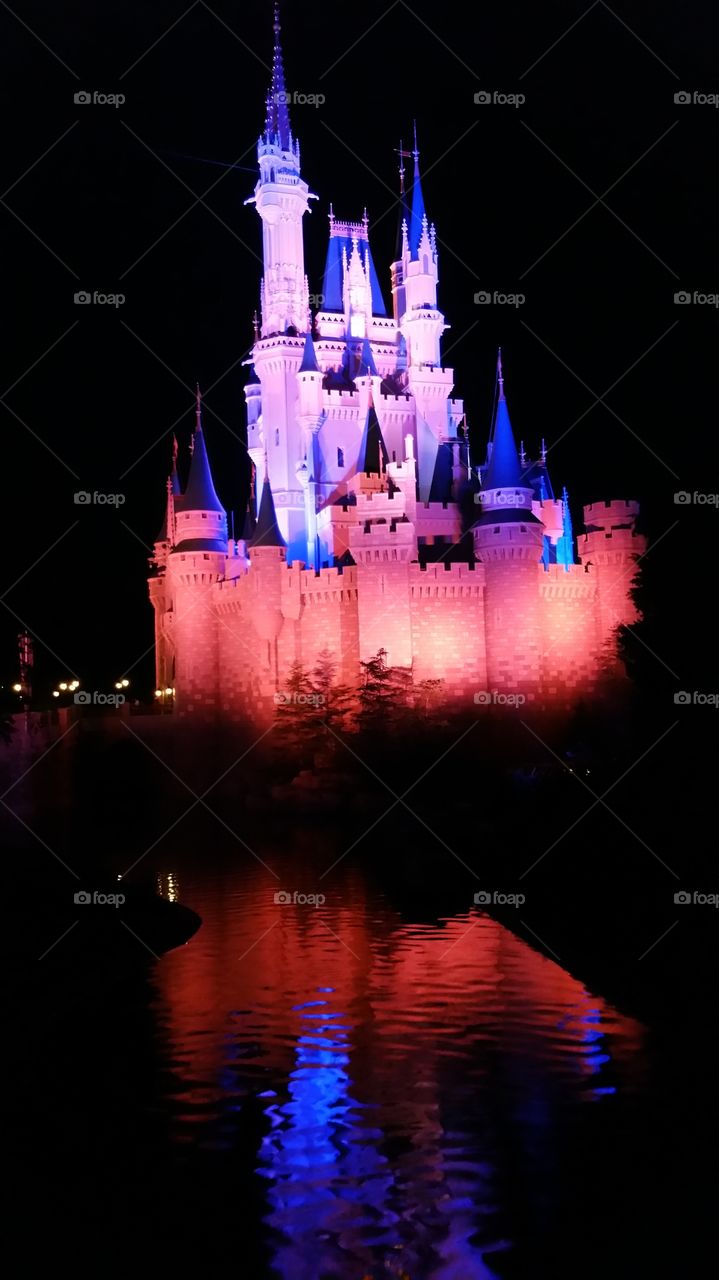 Cinderella's castle in Magic Kingdom