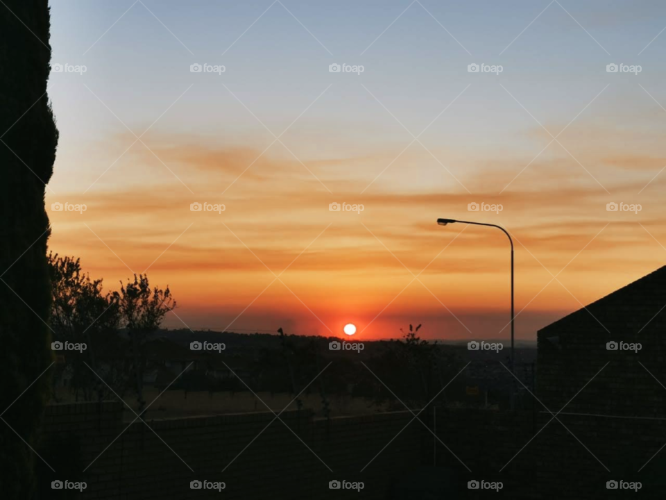 Sunny in my beautiful African home ☀️☀️☀️
Every country offers you something unique, special and what becomes the happiness of your heart is the way in which you choose to love these special things in your country!!