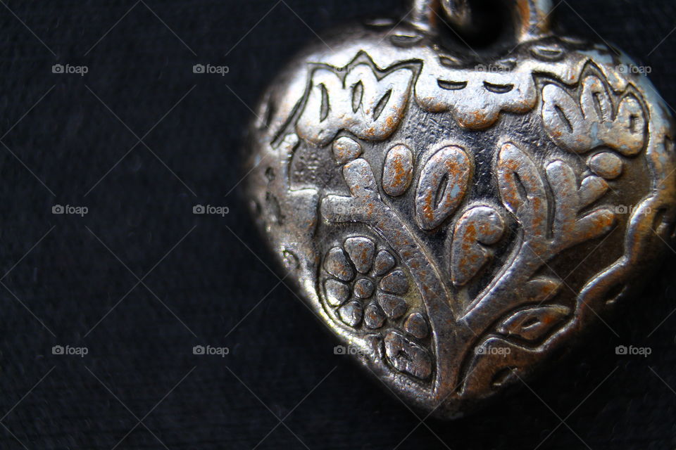 silver heart macro