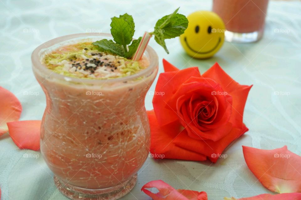 Fresh Fruits Smoothie - Waterman,  strawberry and banana - Homemade