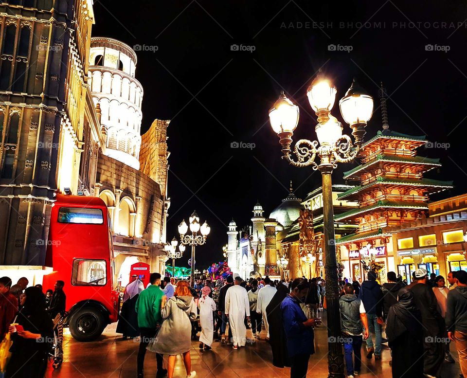 Dubai Life. one of the most attractive place in the world.