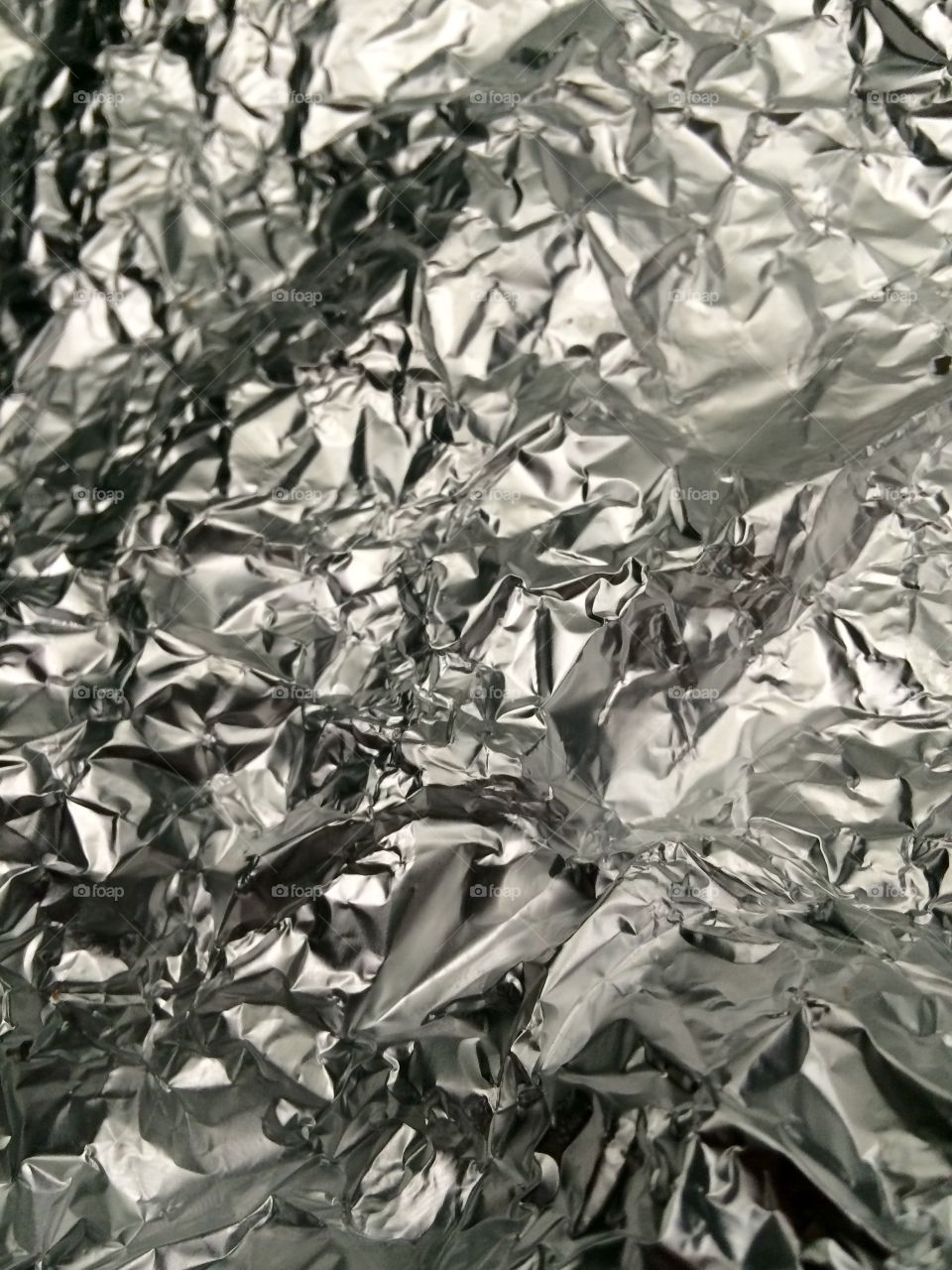 Crumpled aluminum 