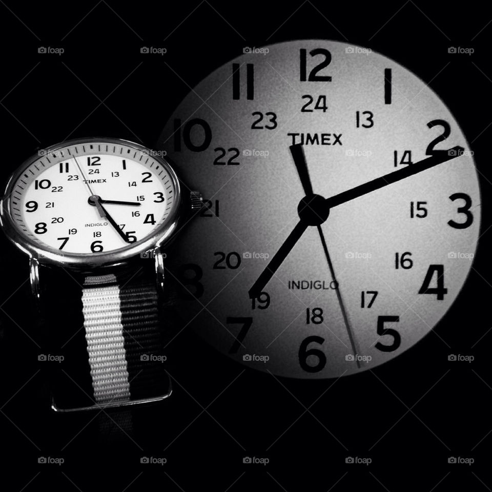 clock blackandwhite time dial by sak