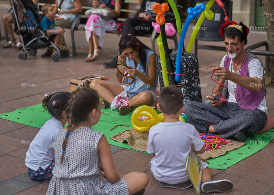 Globos y niños