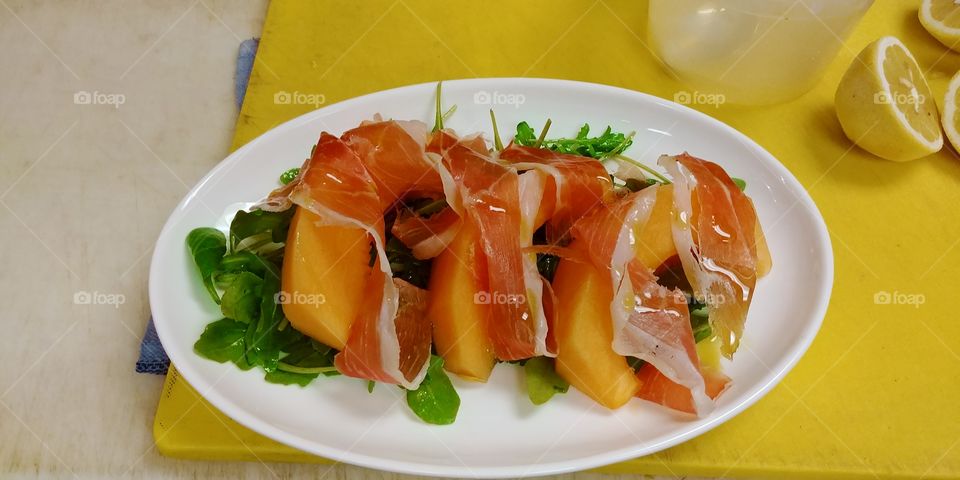 melon with prosciutto