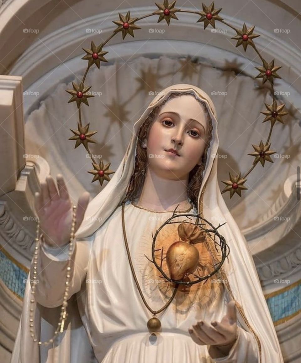 🙏 🇪🇸 Oh Maria, ruega por nosotros que recurrimos a ti.  Amén.  🇧🇷 Ó Maria, Nossa Senhora, rogai por nós que recorremos a vós. Amém. / 🇺🇸 O Mary, pray for us that we turn to you.  Amen. / 🇮🇹 O Madonna, prega per noi che ci rivolgiamo a te. Amen.