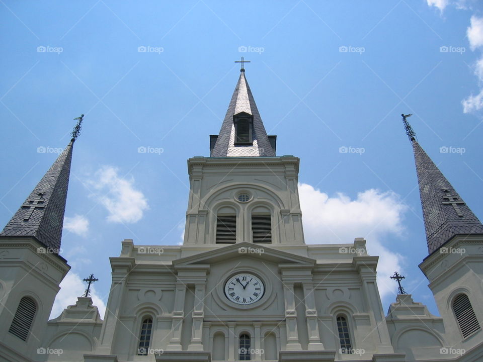 it look like a churh