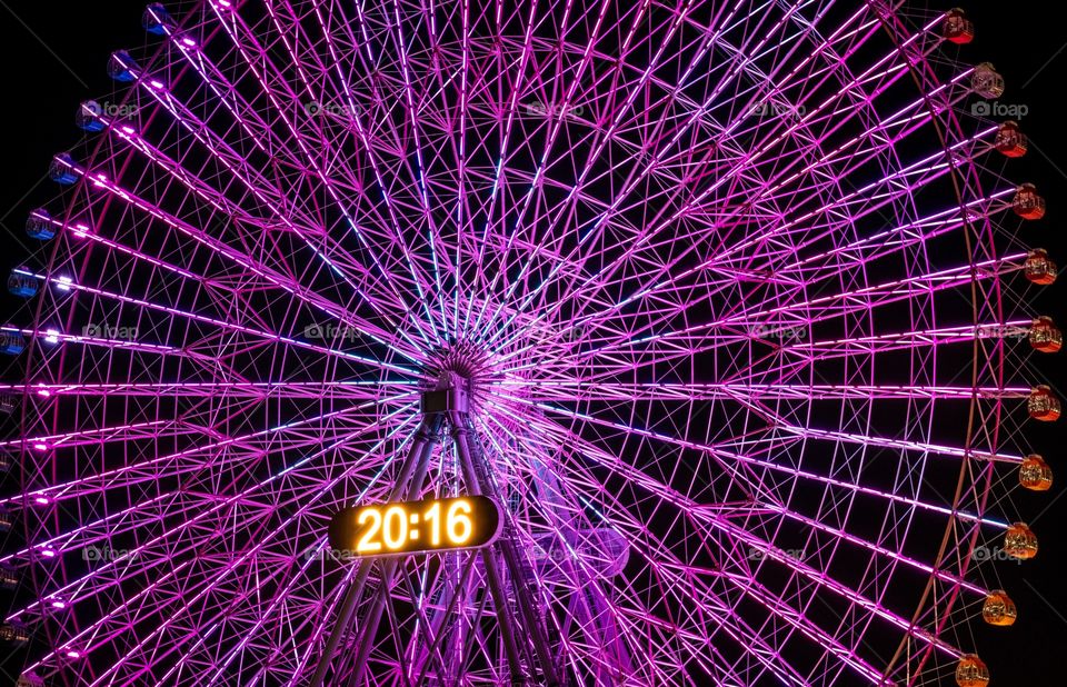 Big Ferris wheel in the night