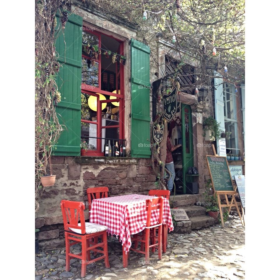 Cute Greek Cafe