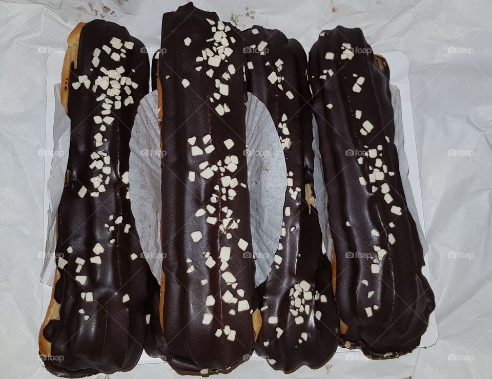 Eclairs with chocolate