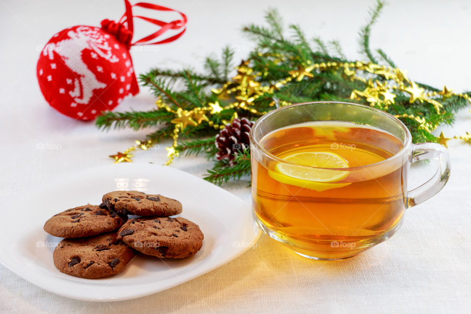 lemon tea and biscuits