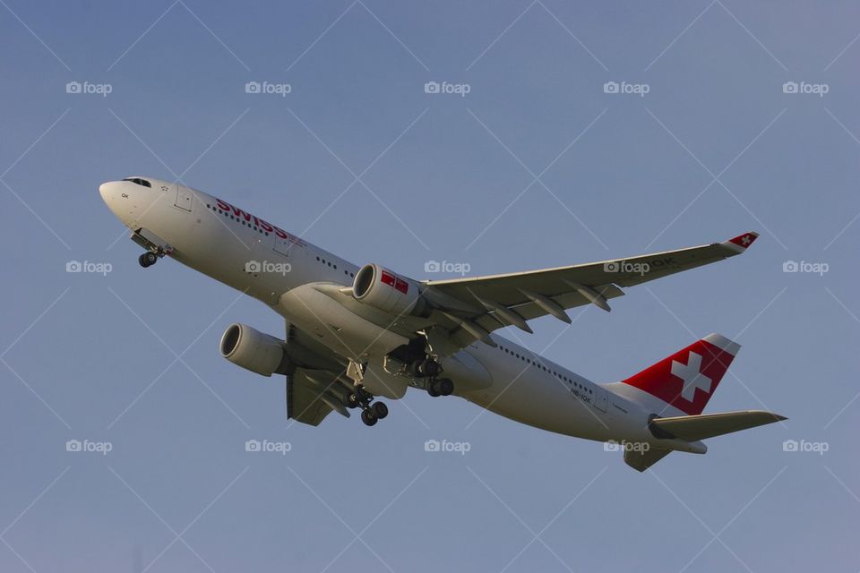 SWISS INTERNATIONAL A330-200 ZRH