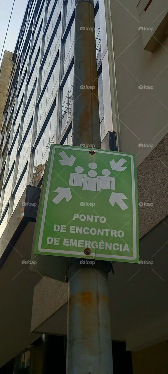 Encontro de emergência