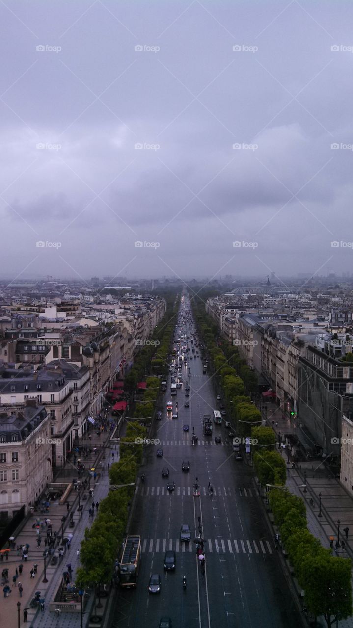 Champs Élysées in the rain